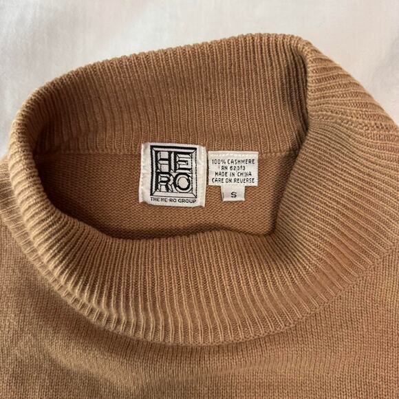 camel cashmere mock neck sweater minimalist neutral knit - Picture 4 of 6